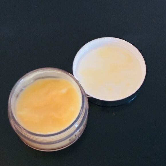 ELEMIS Pro-Collagen Cleansing Balm 3-in-1 Hydrating Makeup Remover 3.5oz - Picture 4 of 5